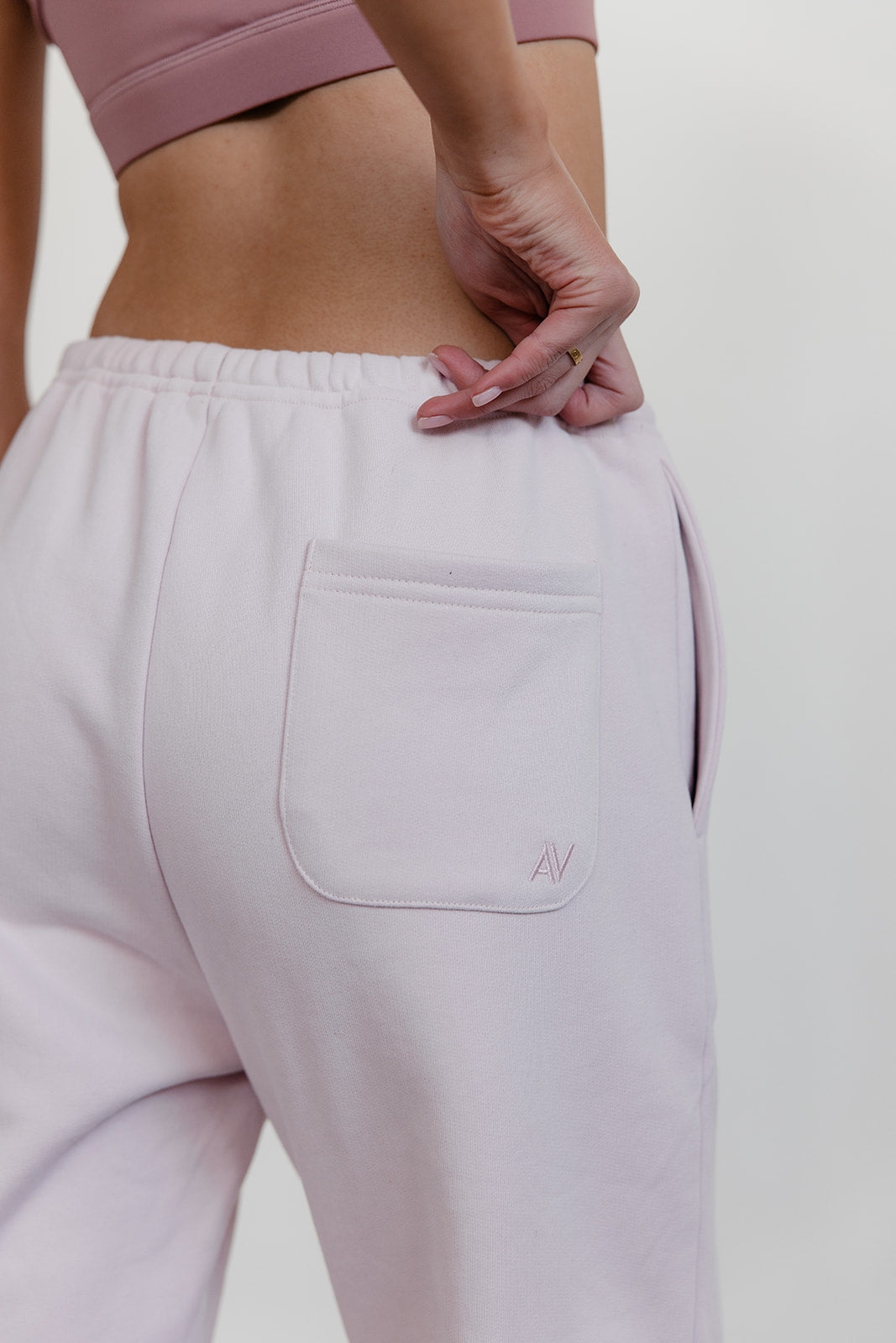 FLEECE FIT SWEATPANTS - LIGHT PINK