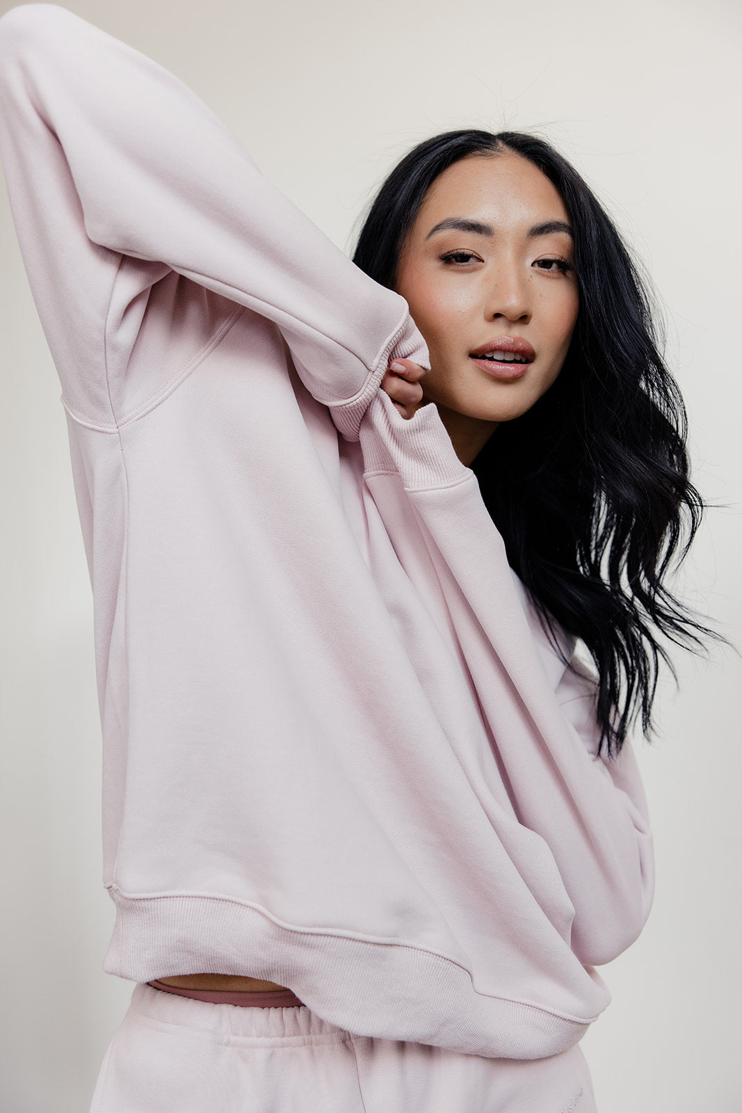 FLEECE FIT SWEATSHIRT - LIGHT PINK
