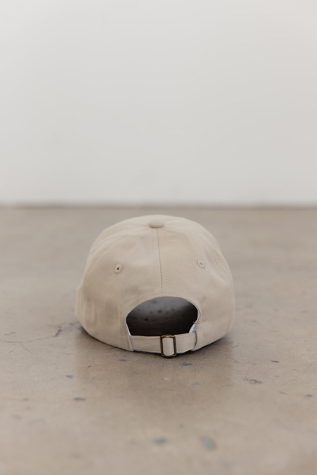 TONAL LOGO CAP - BEIGE