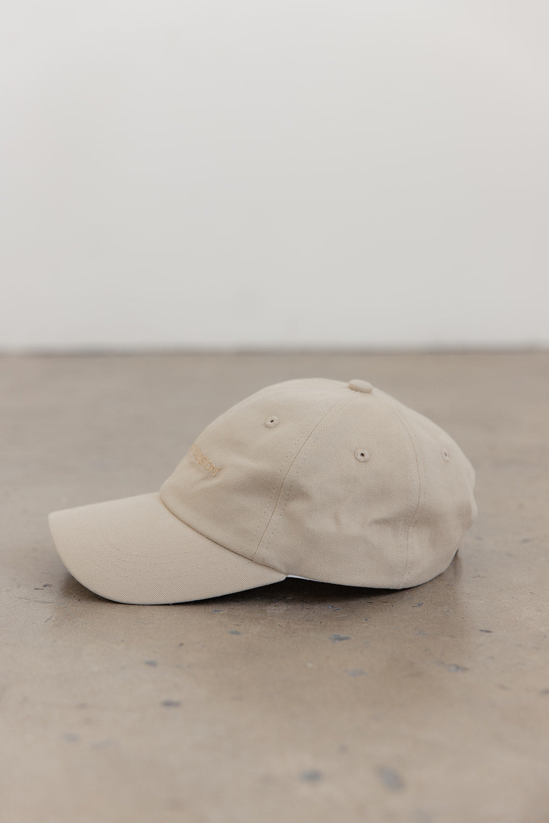 TONAL LOGO CAP - BEIGE