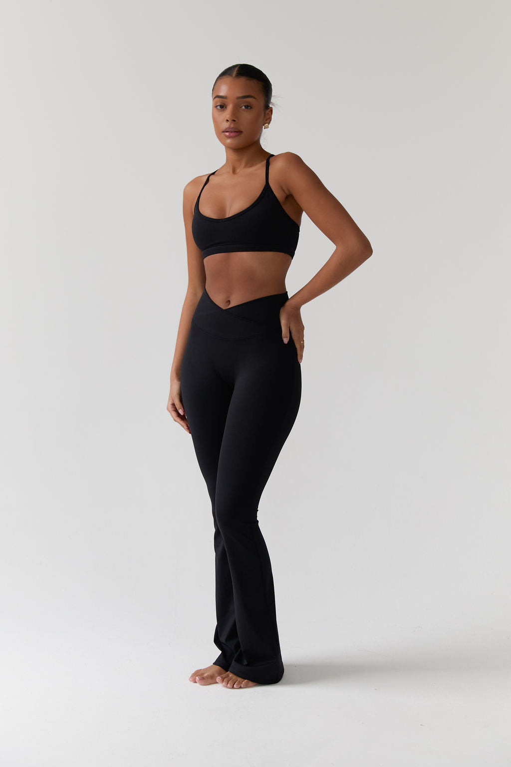 SECOND SKIN FIT FLARE LEGGINGS - BLACK